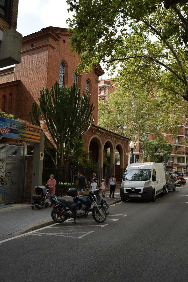 Apartament Sagrada Familia Βαρκελώνη Εξωτερικό φωτογραφία